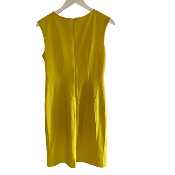 Shelby & Palmer NEW yellowish green Form fitting dress pleated washable size 6 - Picture 3 of 10